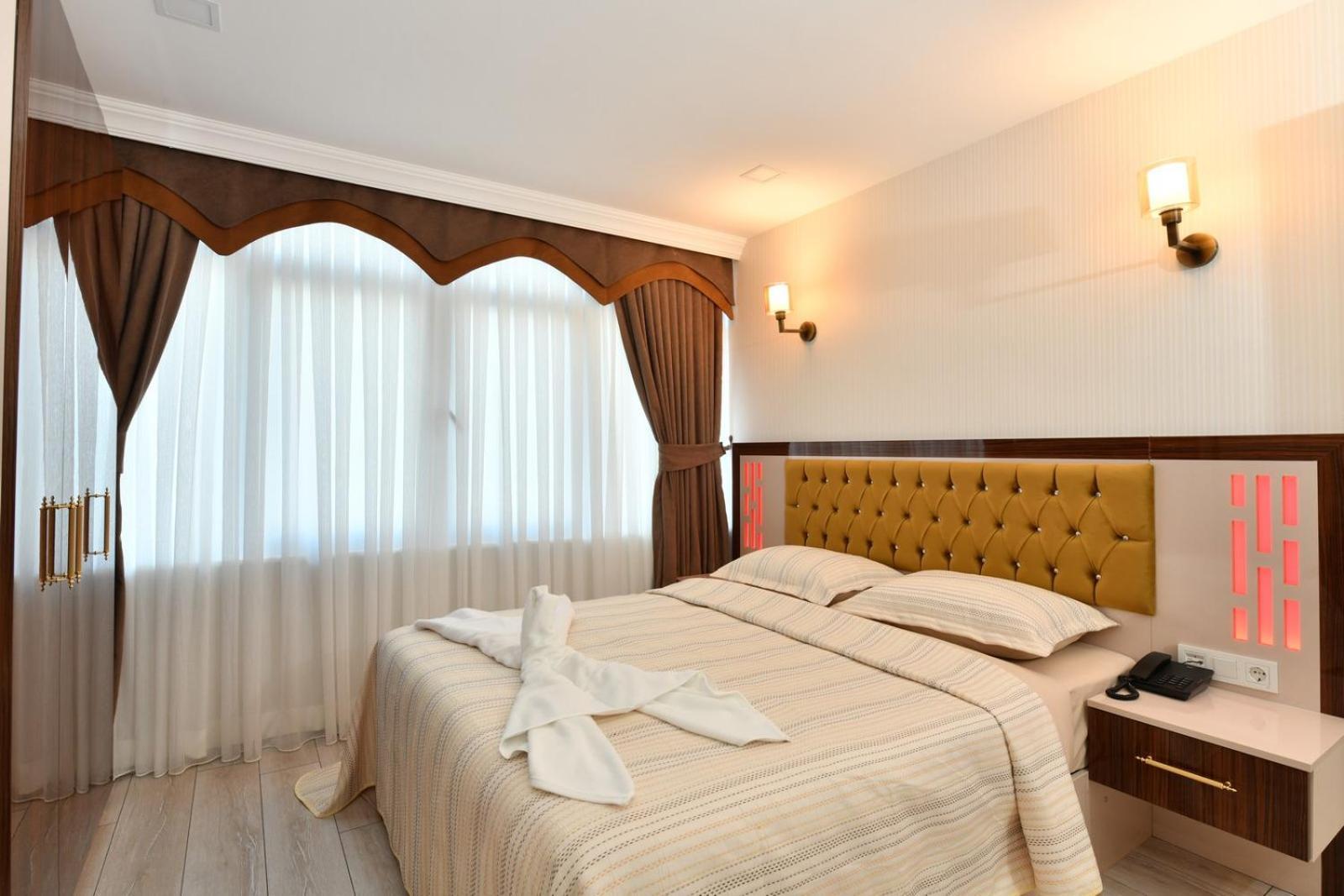 Sea Moon Hotel Istanbul Exterior photo